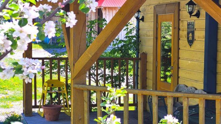 La Vieille Ferme, Ecogite Saint-Fulgence Exterior photo